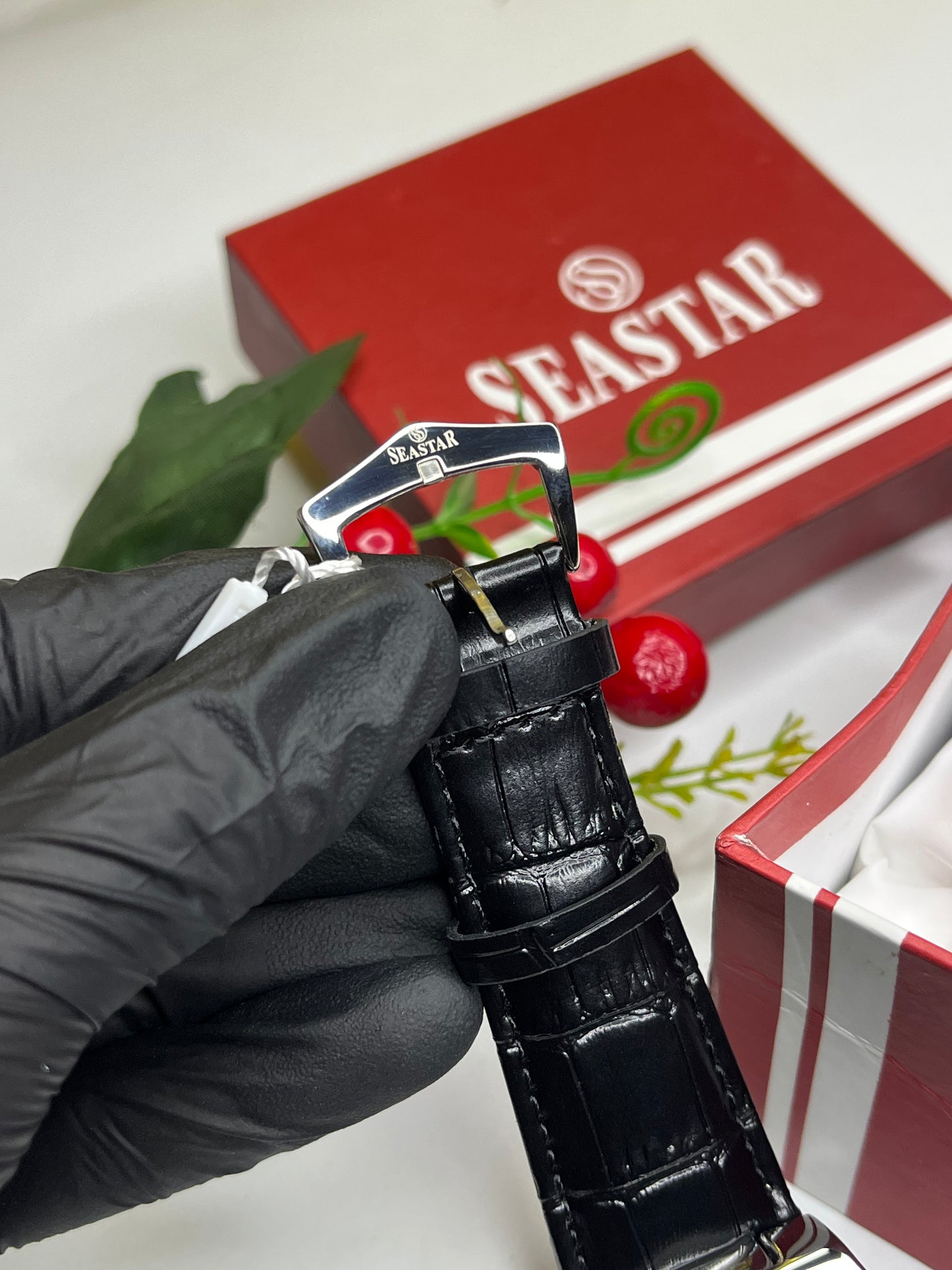 Seastar Leather strap
